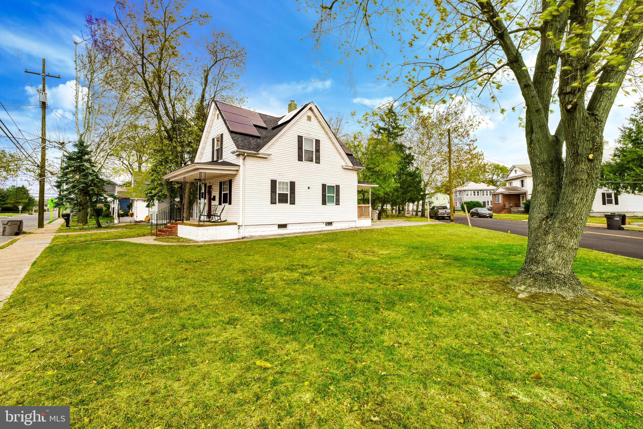 521 N DELAWARE STREET