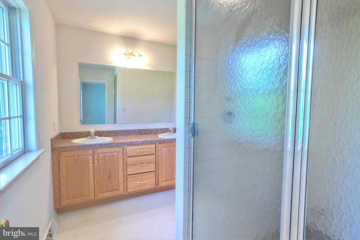 SUMMIT HILLS - Residential