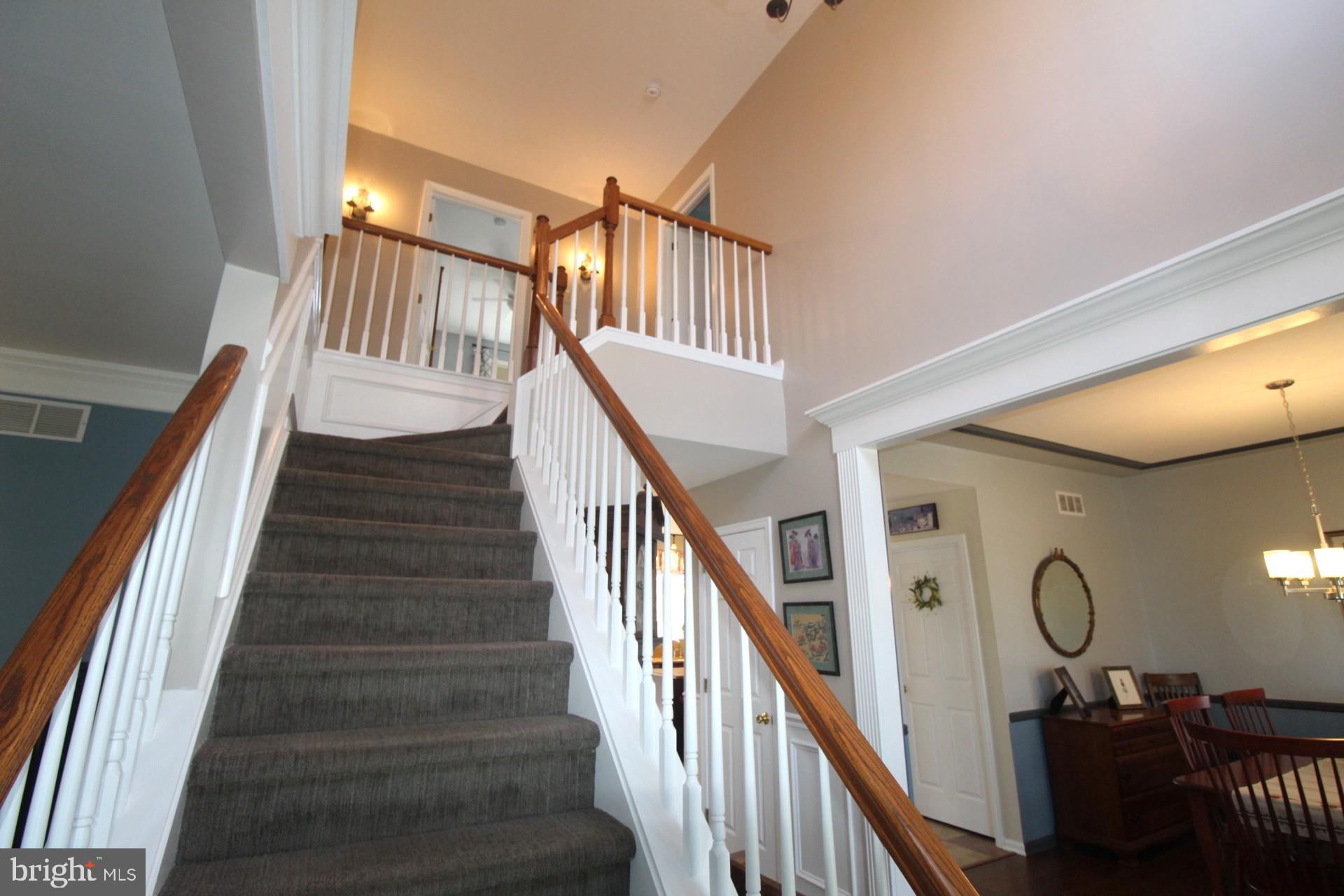 BRADFORD WOODS - Residential