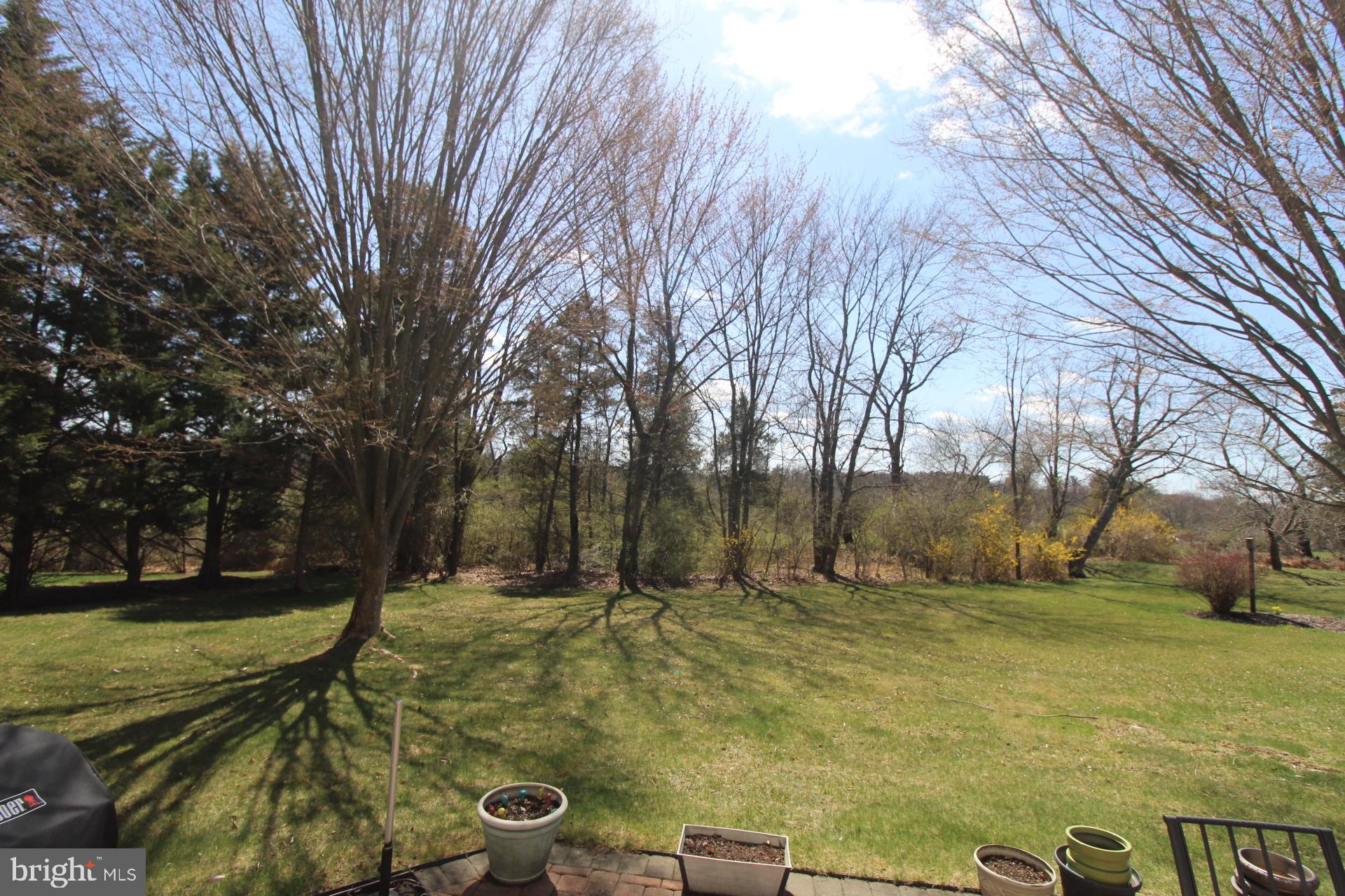 BRADFORD WOODS - Residential