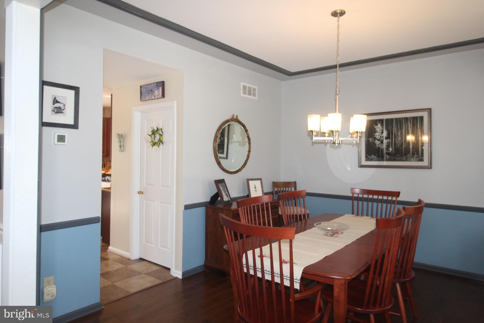 BRADFORD WOODS - Residential