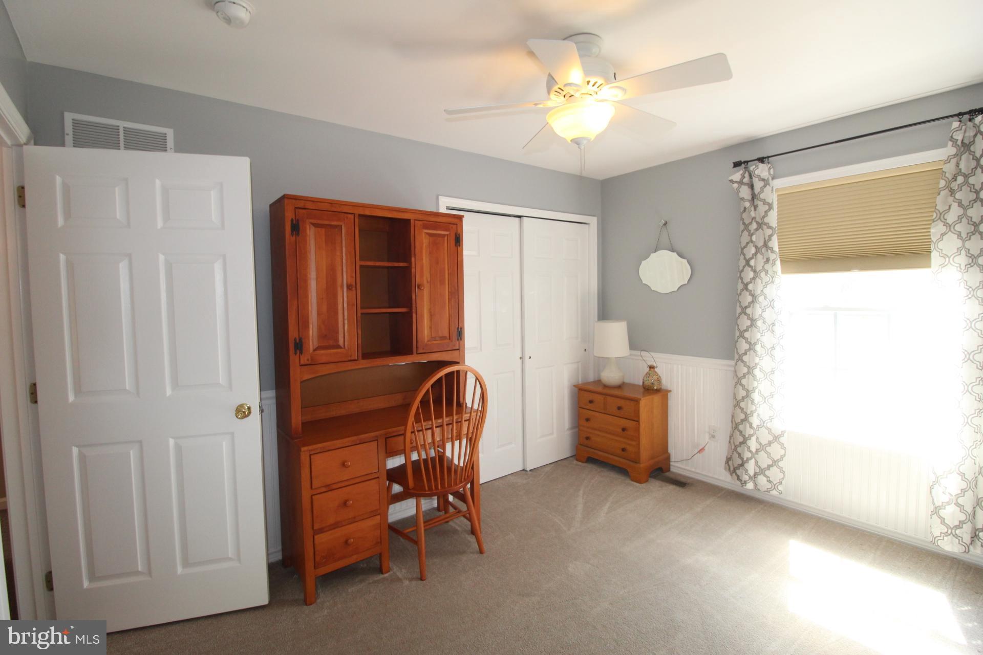 BRADFORD WOODS - Residential