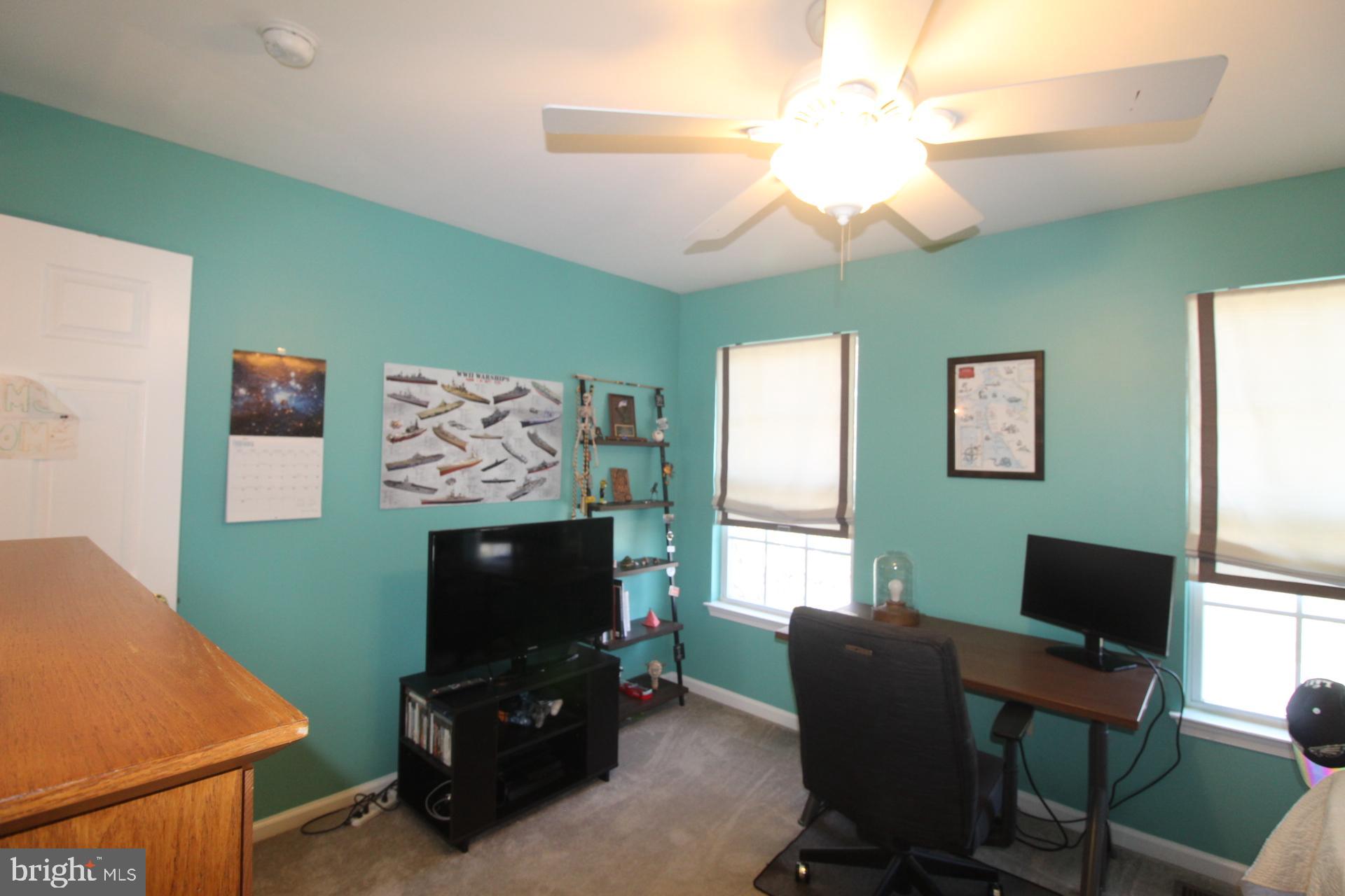 BRADFORD WOODS - Residential