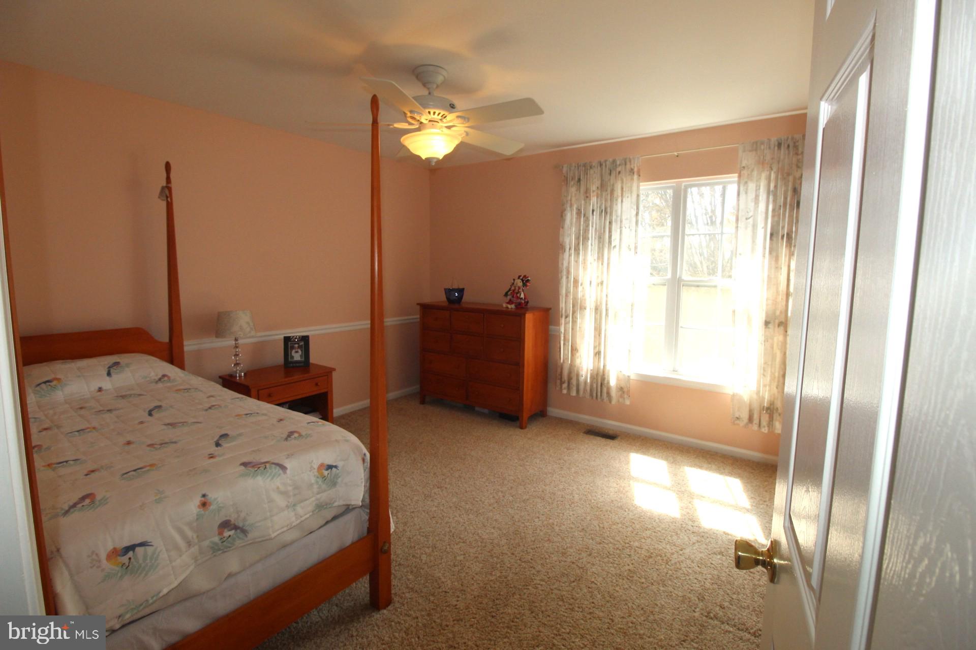 BRADFORD WOODS - Residential