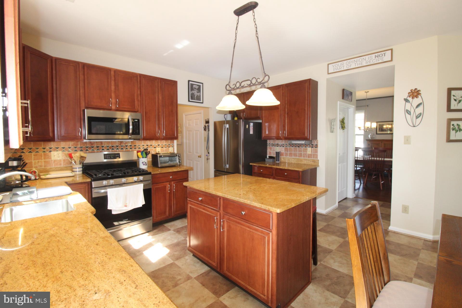 BRADFORD WOODS - Residential