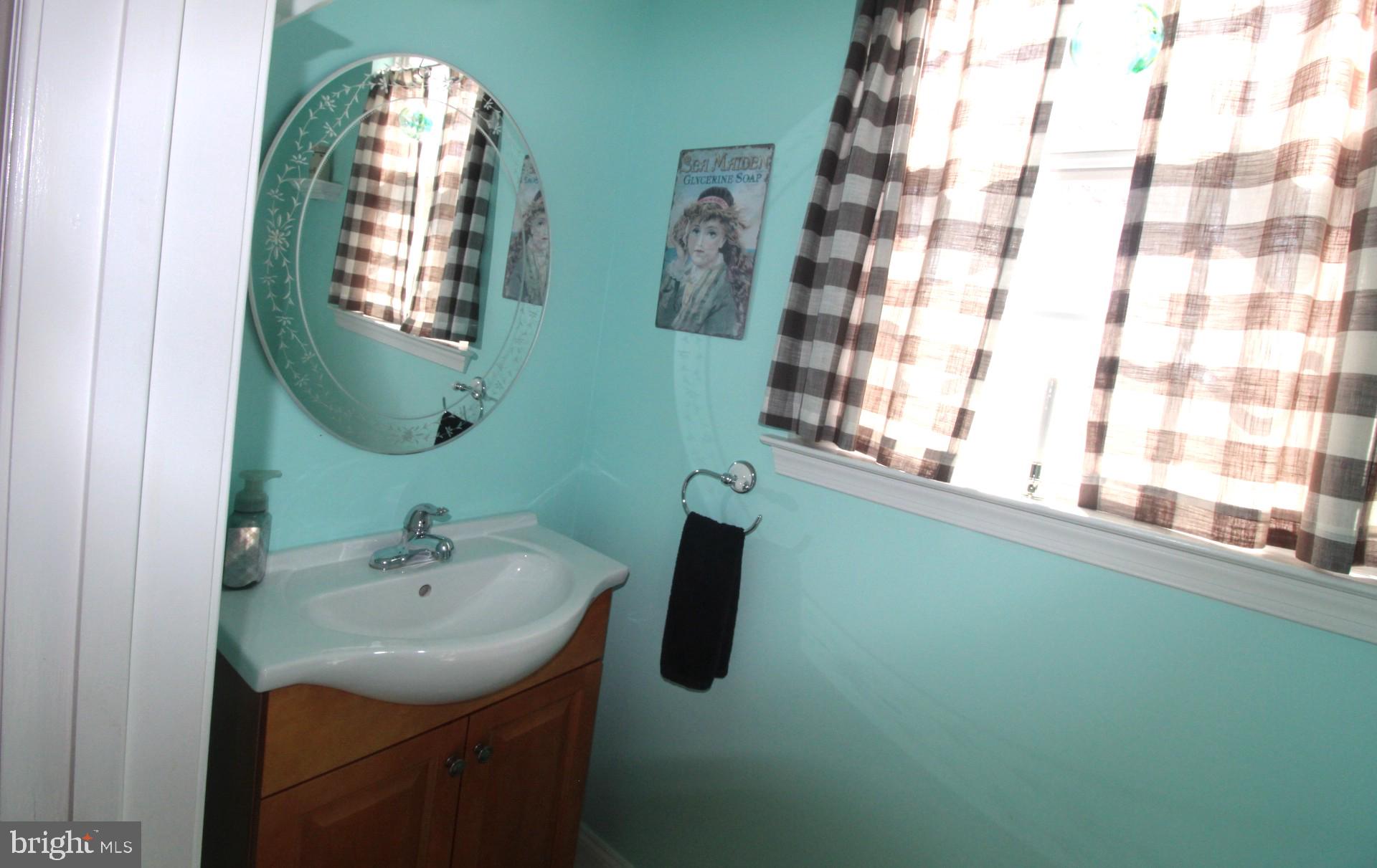 BRADFORD WOODS - Residential