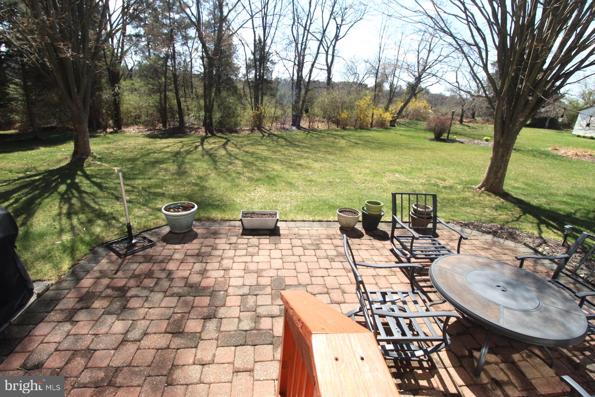 BRADFORD WOODS - Residential