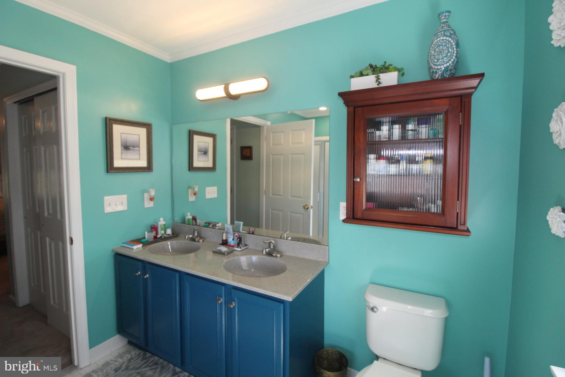 BRADFORD WOODS - Residential