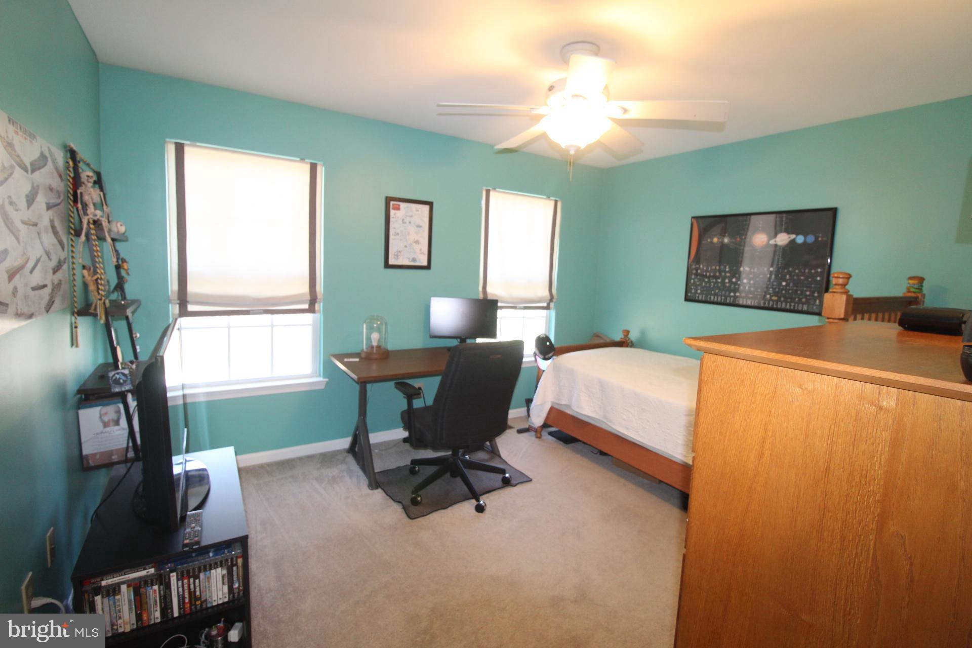 BRADFORD WOODS - Residential