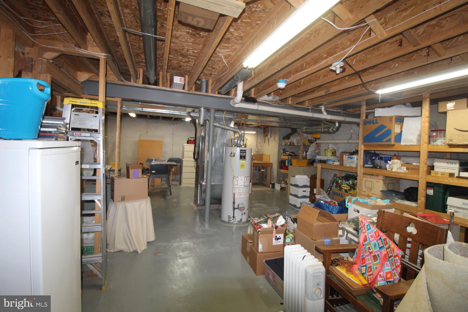 BRADFORD WOODS - Residential