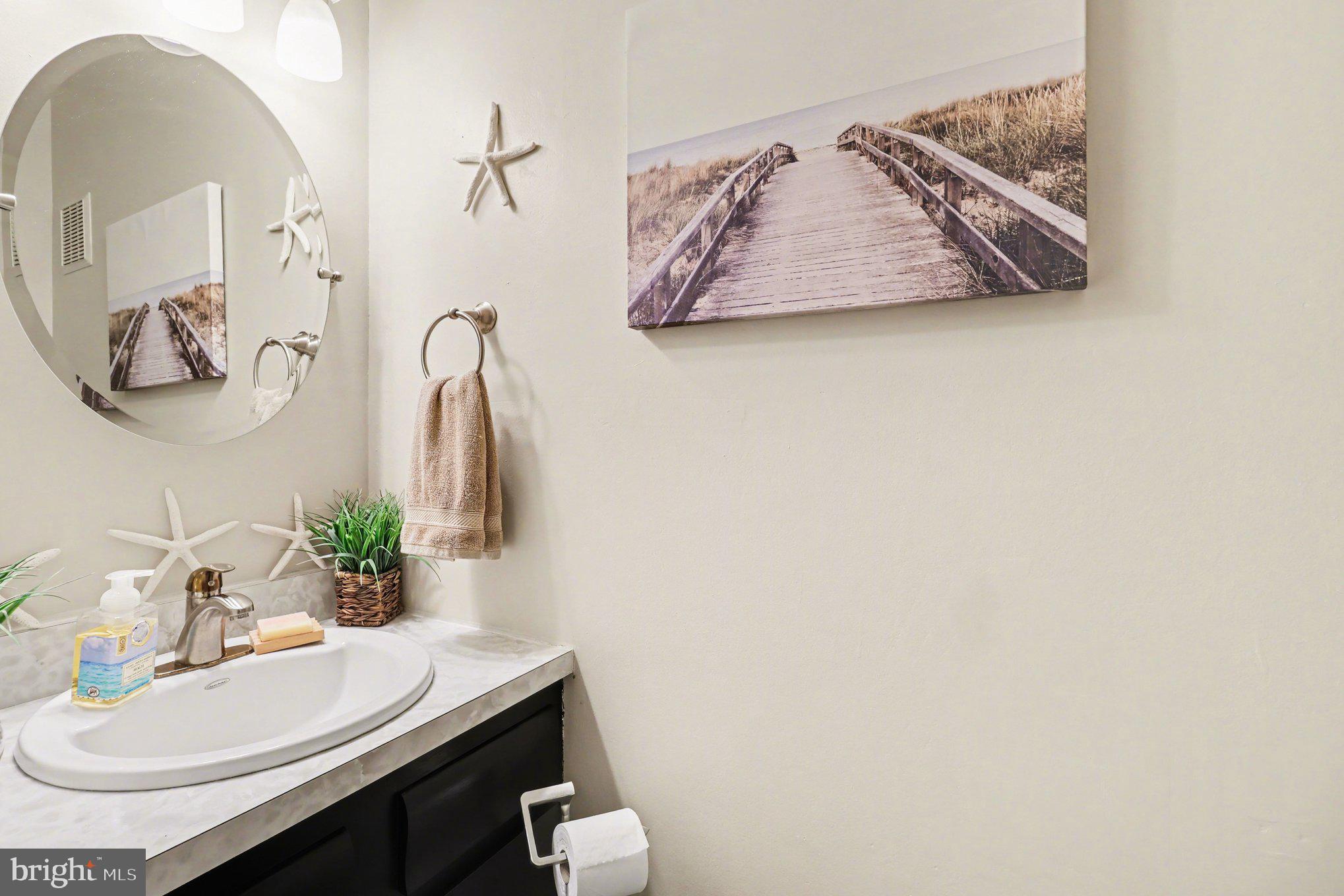 HUNTERS RUN - Residential