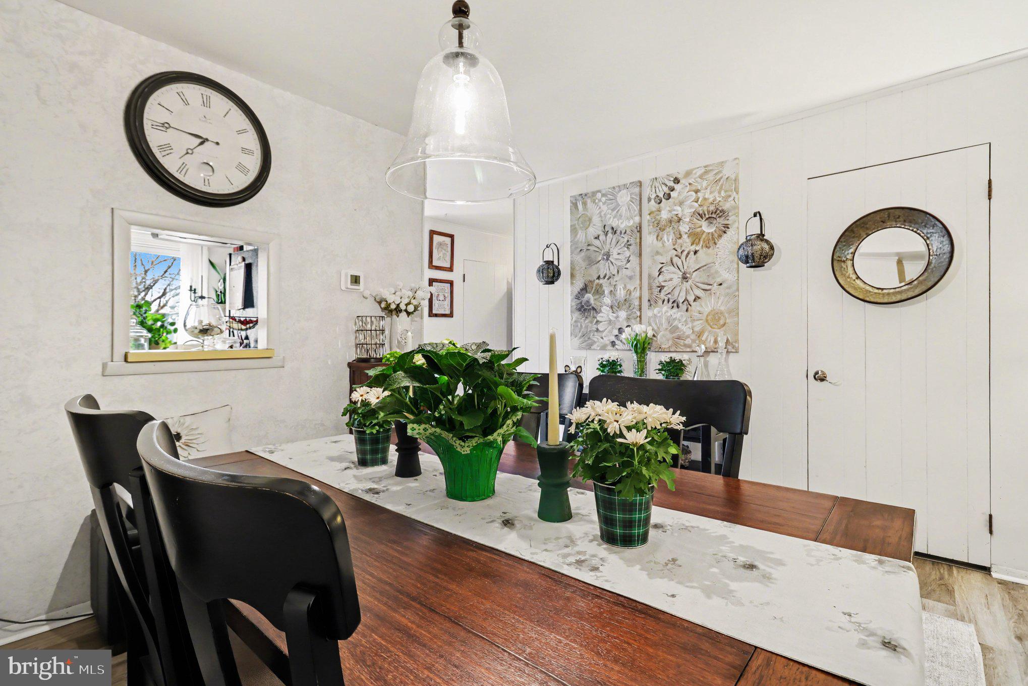 HUNTERS RUN - Residential