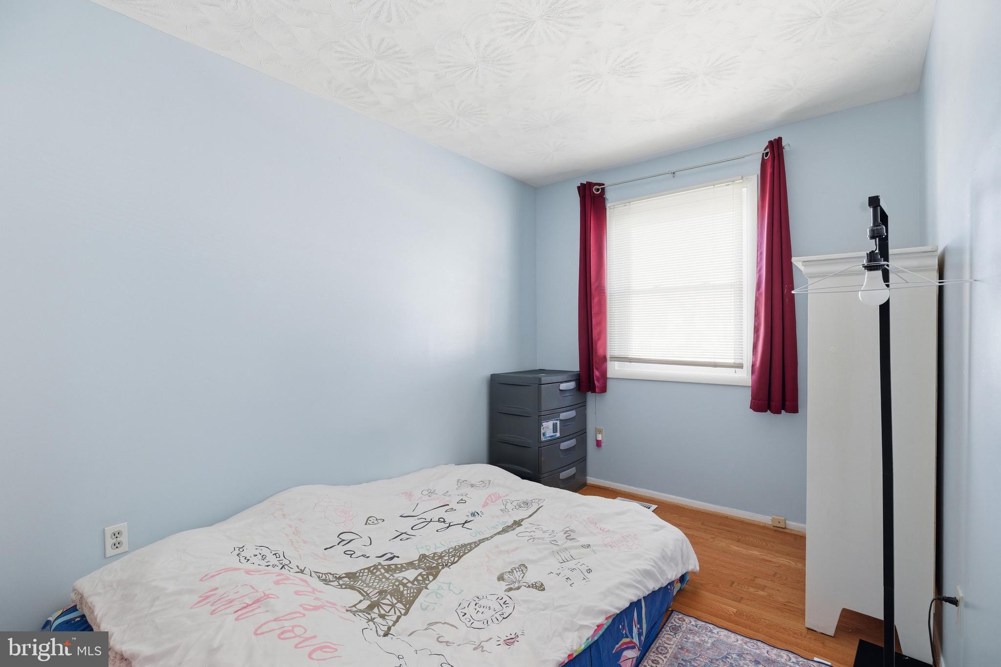 THE GLEN AT ARUNDEL FOREST - Residential