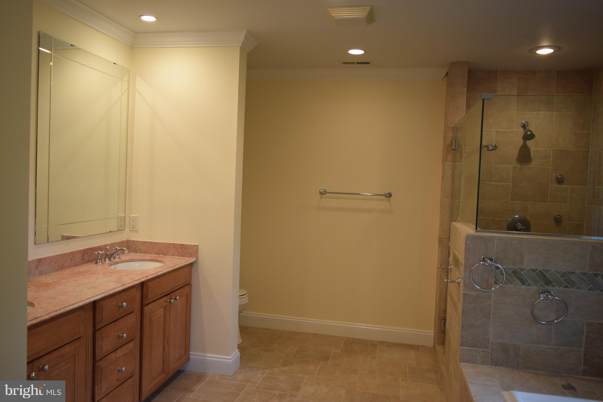 ROLLINGWOOD - Residential