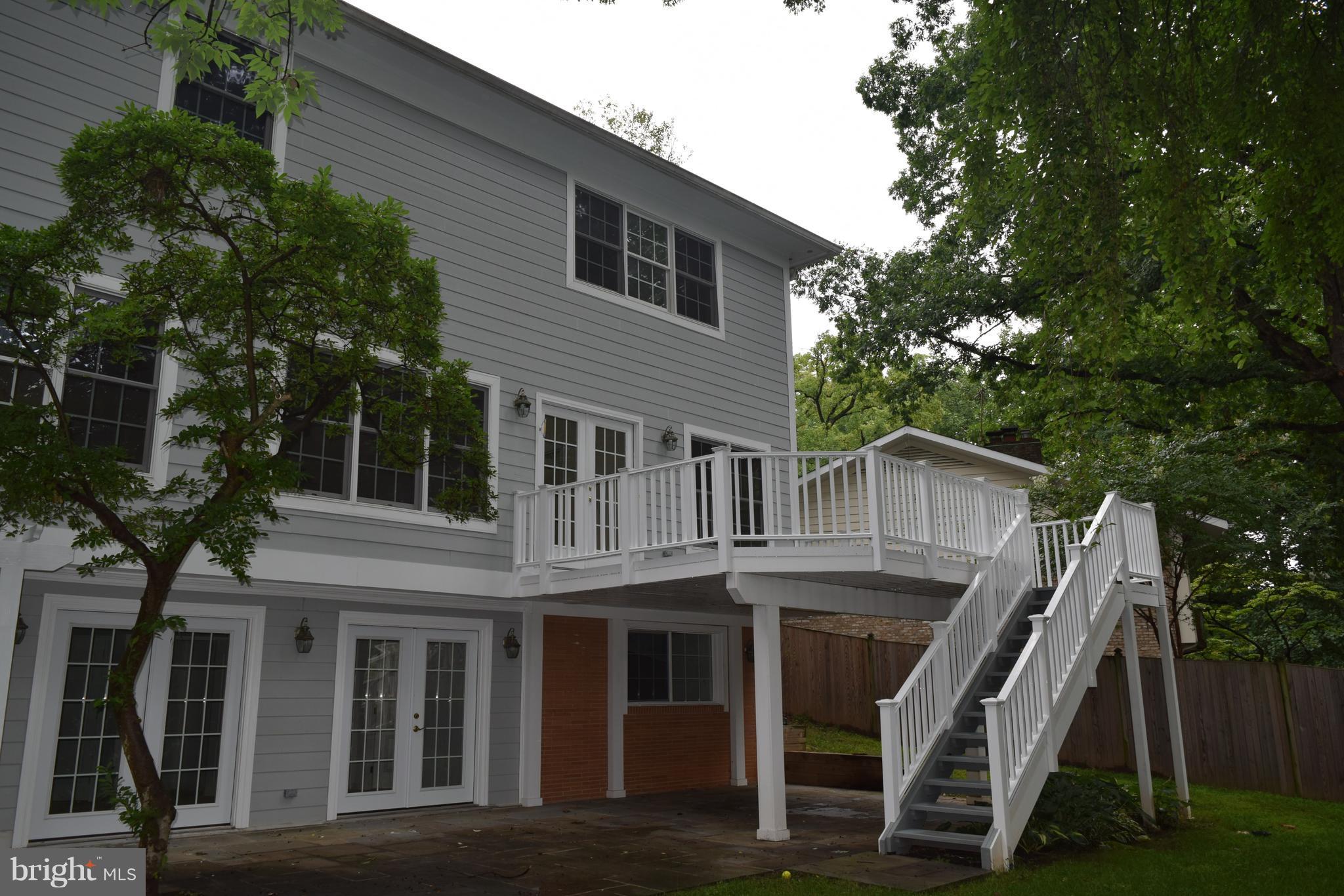 ROLLINGWOOD - Residential