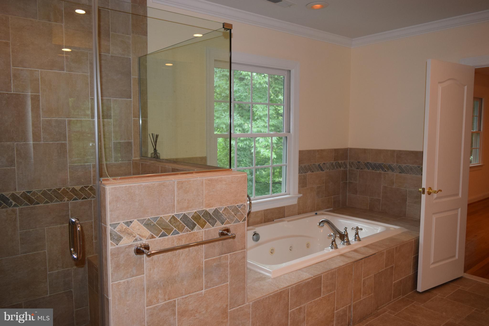 ROLLINGWOOD - Residential