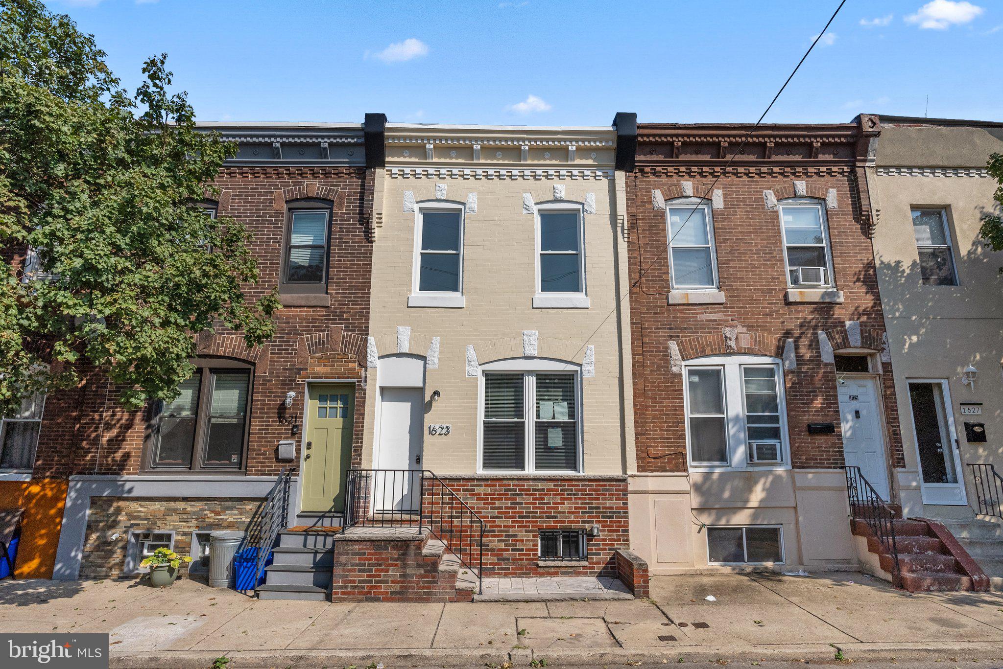 POINT BREEZE - Residential