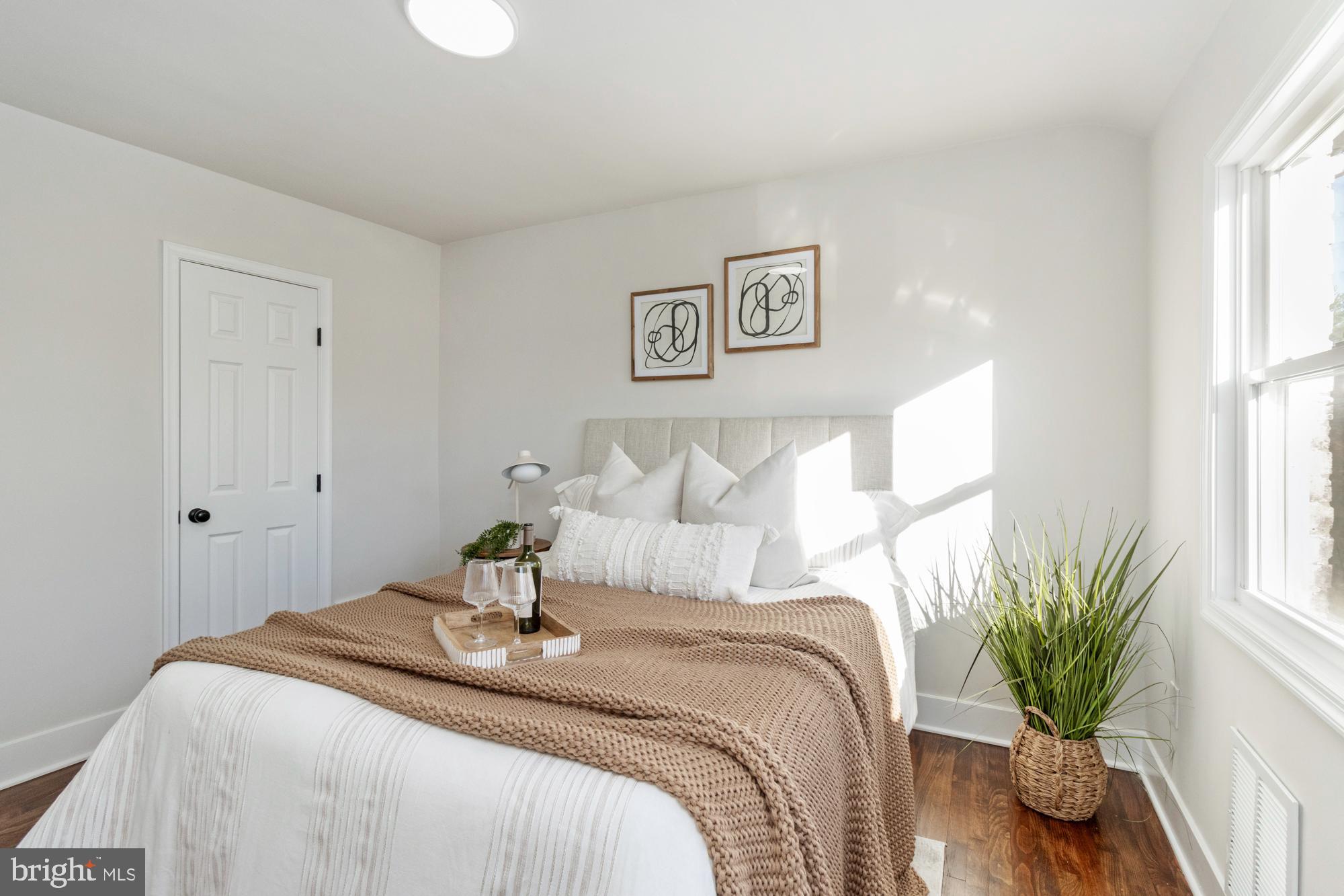 RIDGELEIGH - Residential