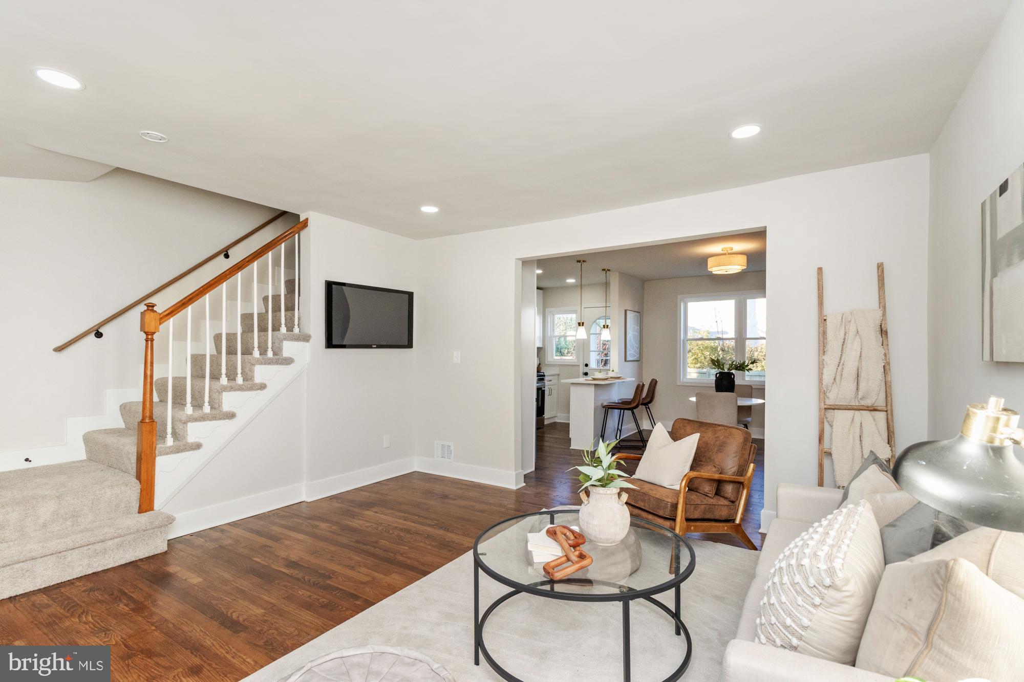 RIDGELEIGH - Residential