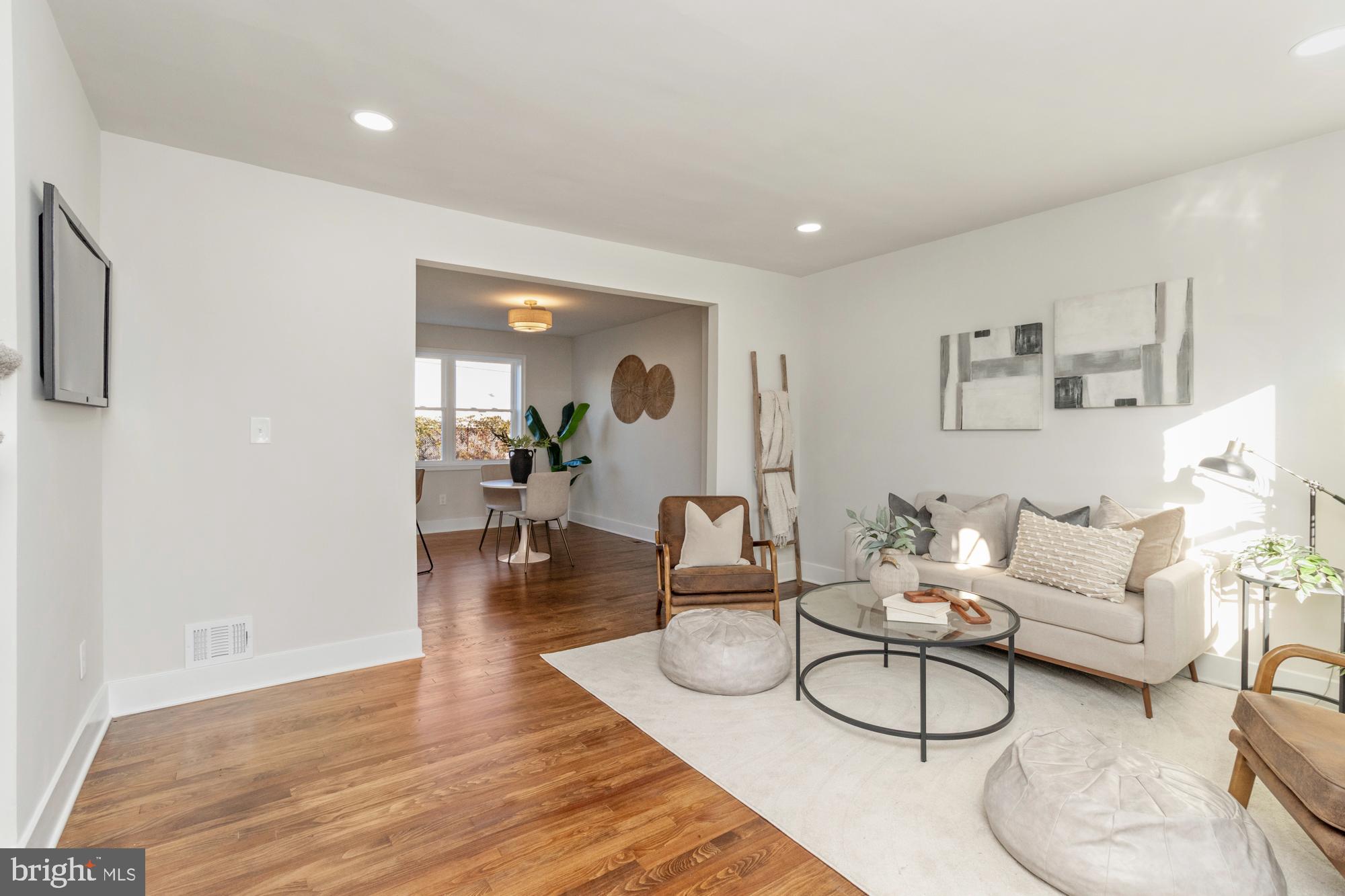 RIDGELEIGH - Residential