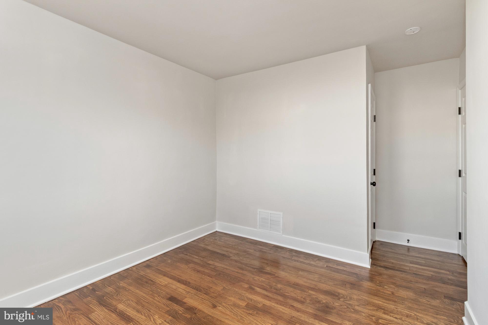 RIDGELEIGH - Residential