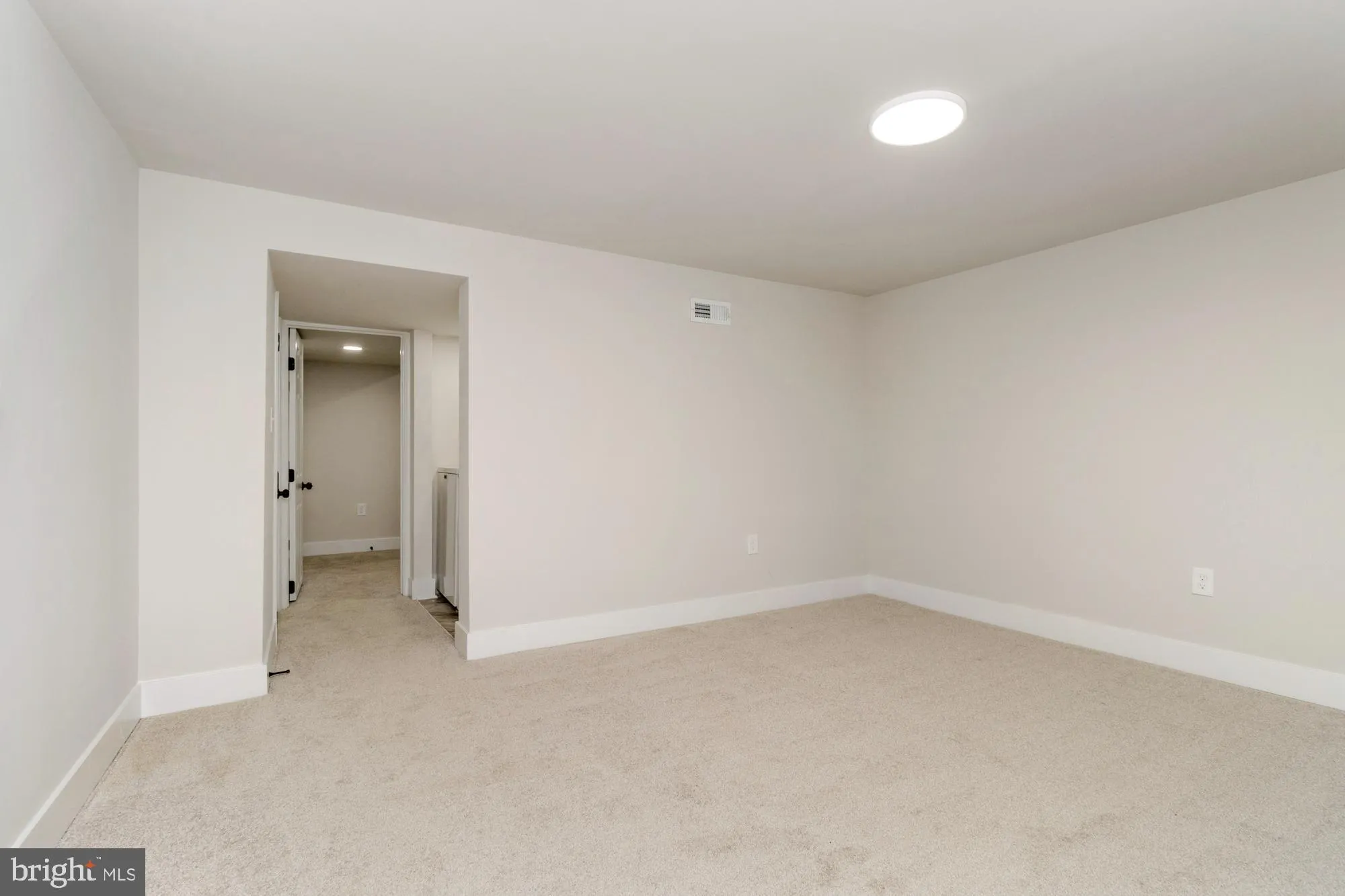 Parkville, Maryland 21234, United States, 3 Bedrooms Bedrooms, ,2 BathroomsBathrooms,Residential,Active,240846