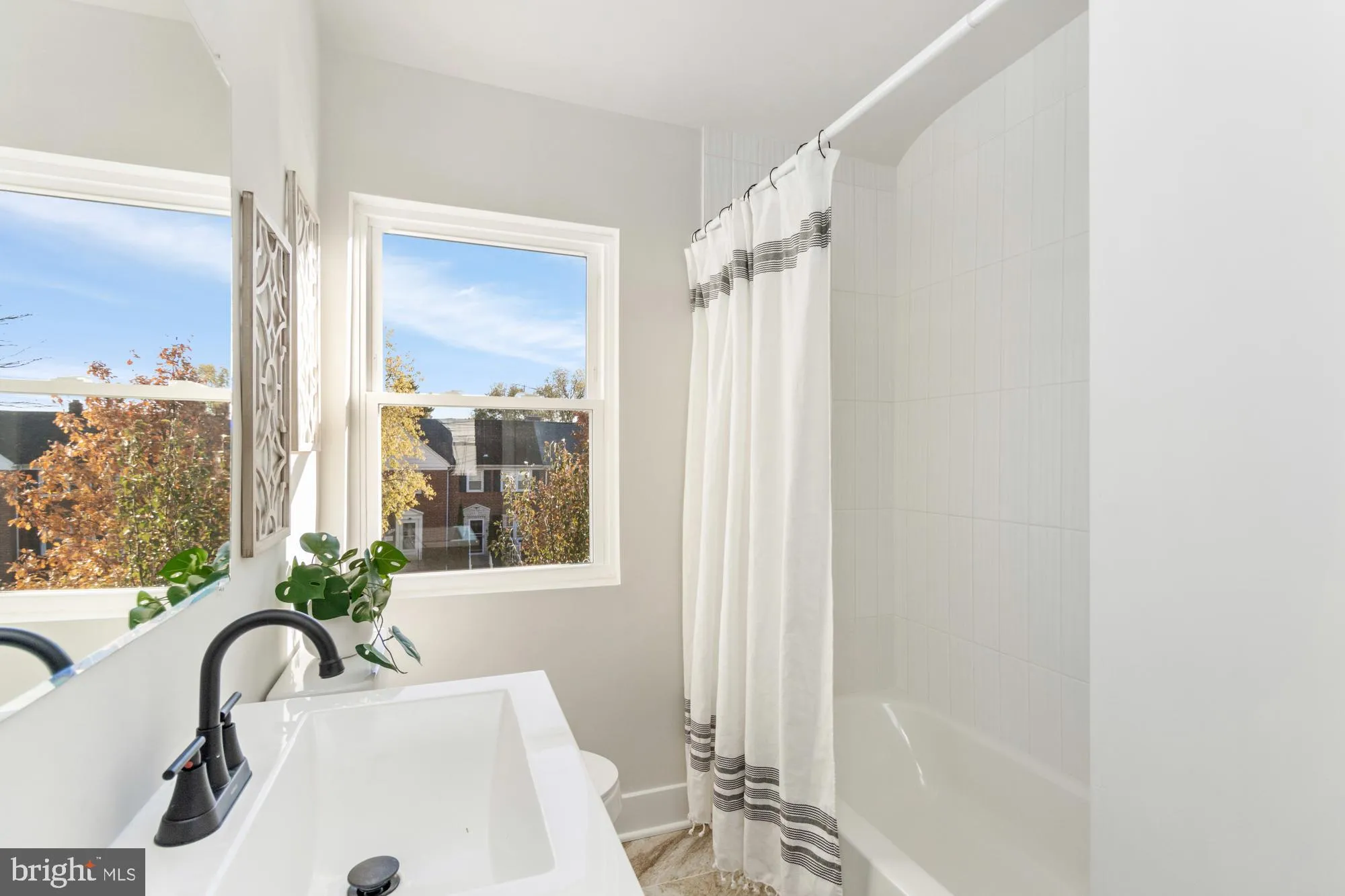 Parkville, Maryland 21234, United States, 3 Bedrooms Bedrooms, ,2 BathroomsBathrooms,Residential,Active,240846