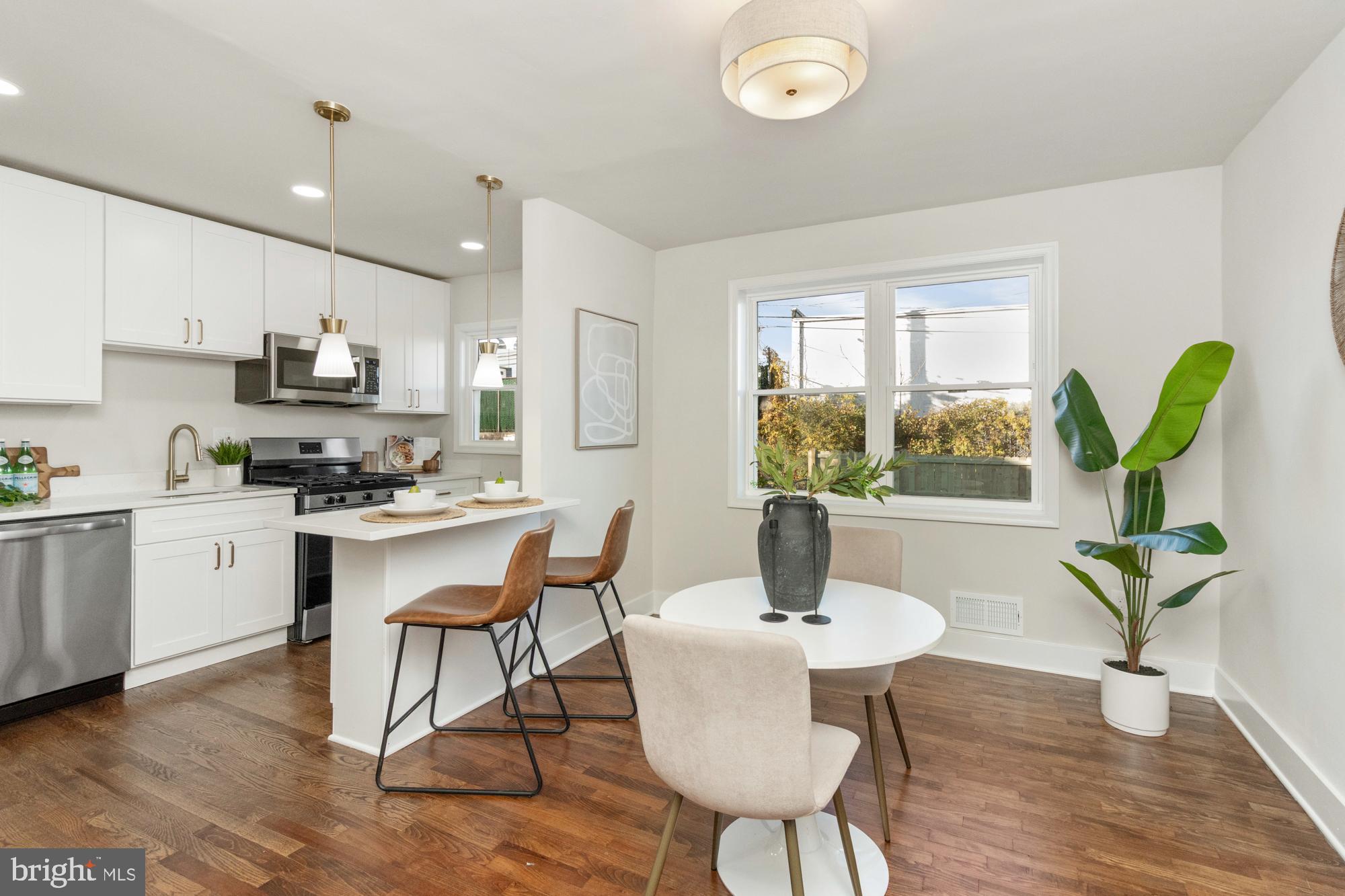 RIDGELEIGH - Residential