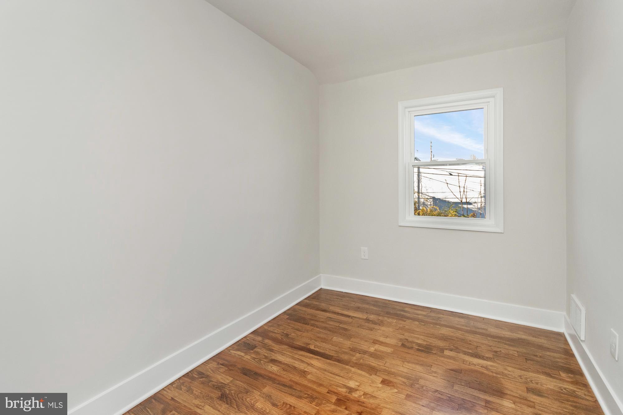 RIDGELEIGH - Residential