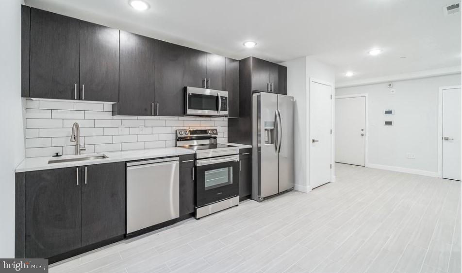 WEST KENSINGTON - Residential Lease