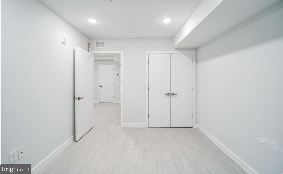 WEST KENSINGTON - Residential Lease