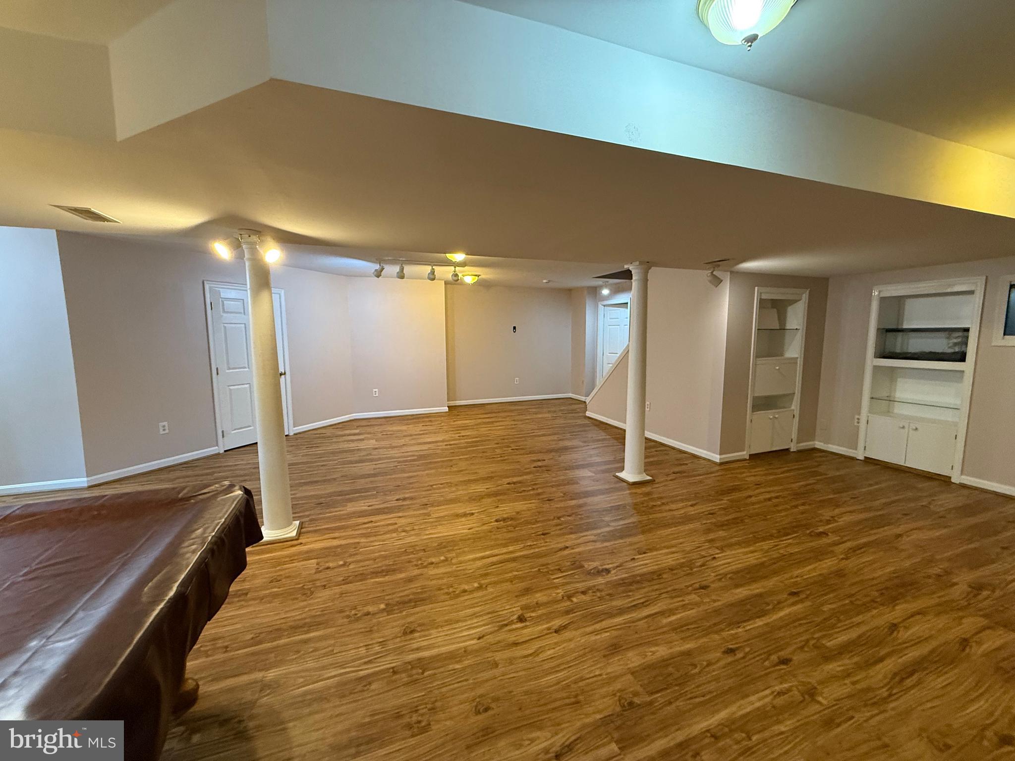 PRESWICKE HILLS SUB - Residential