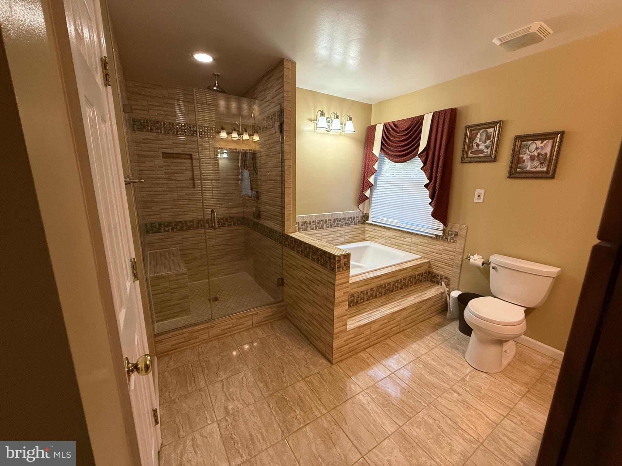 PRESWICKE HILLS SUB - Residential