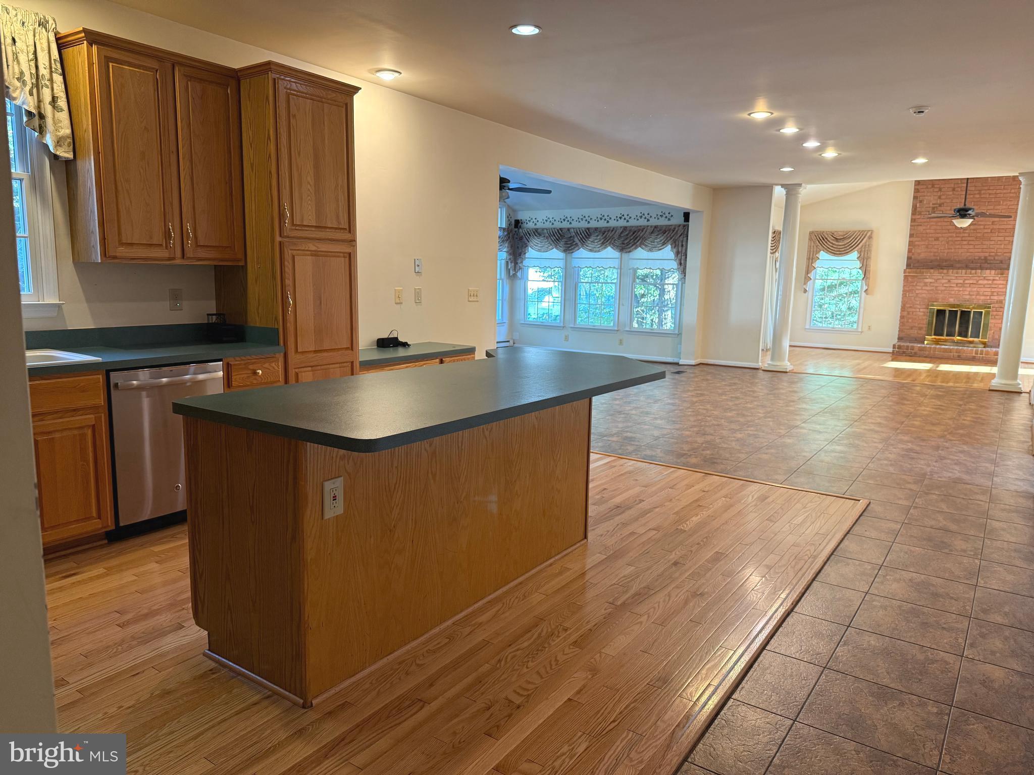 PRESWICKE HILLS SUB - Residential