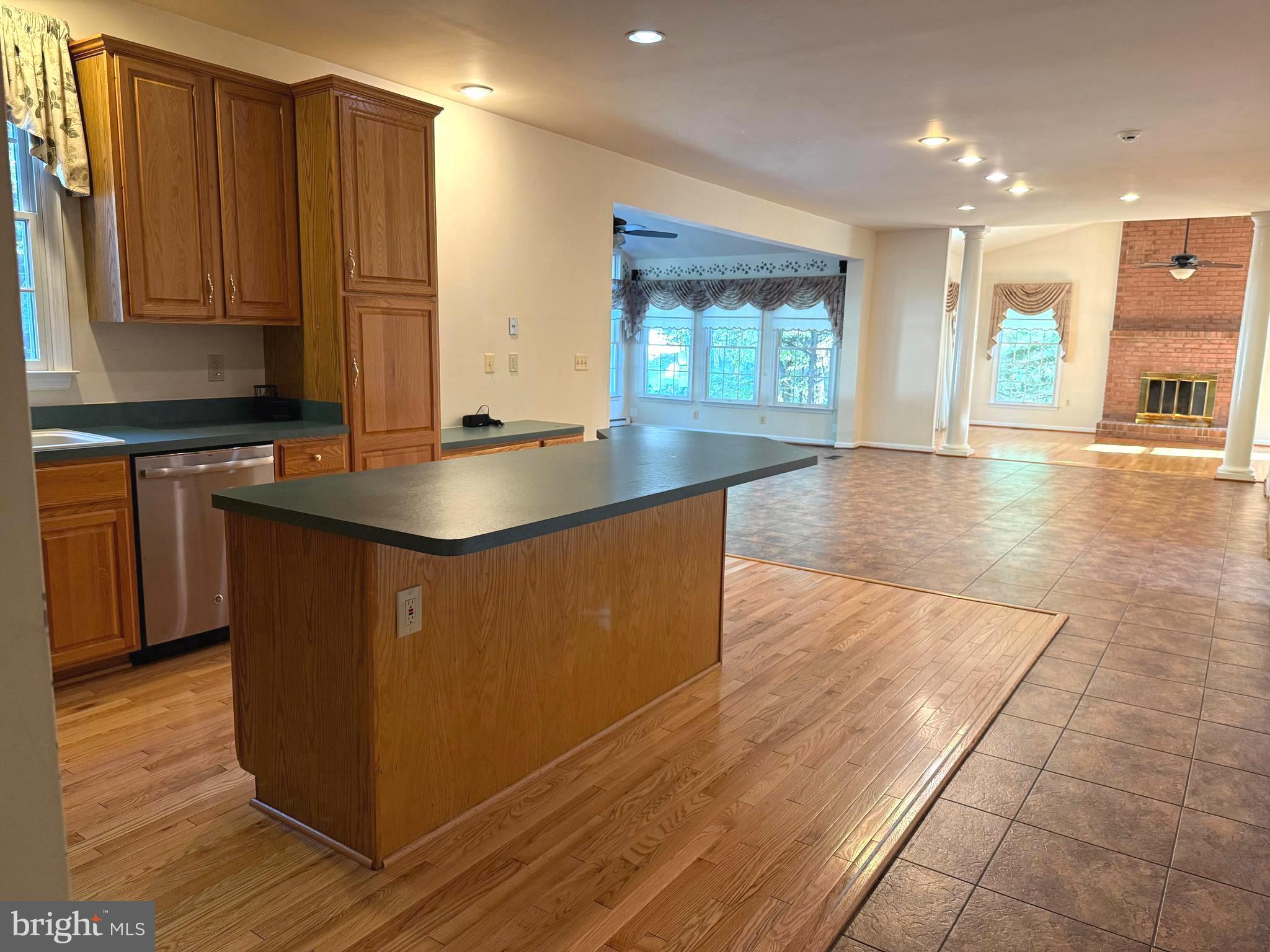 PRESWICKE HILLS SUB - Residential