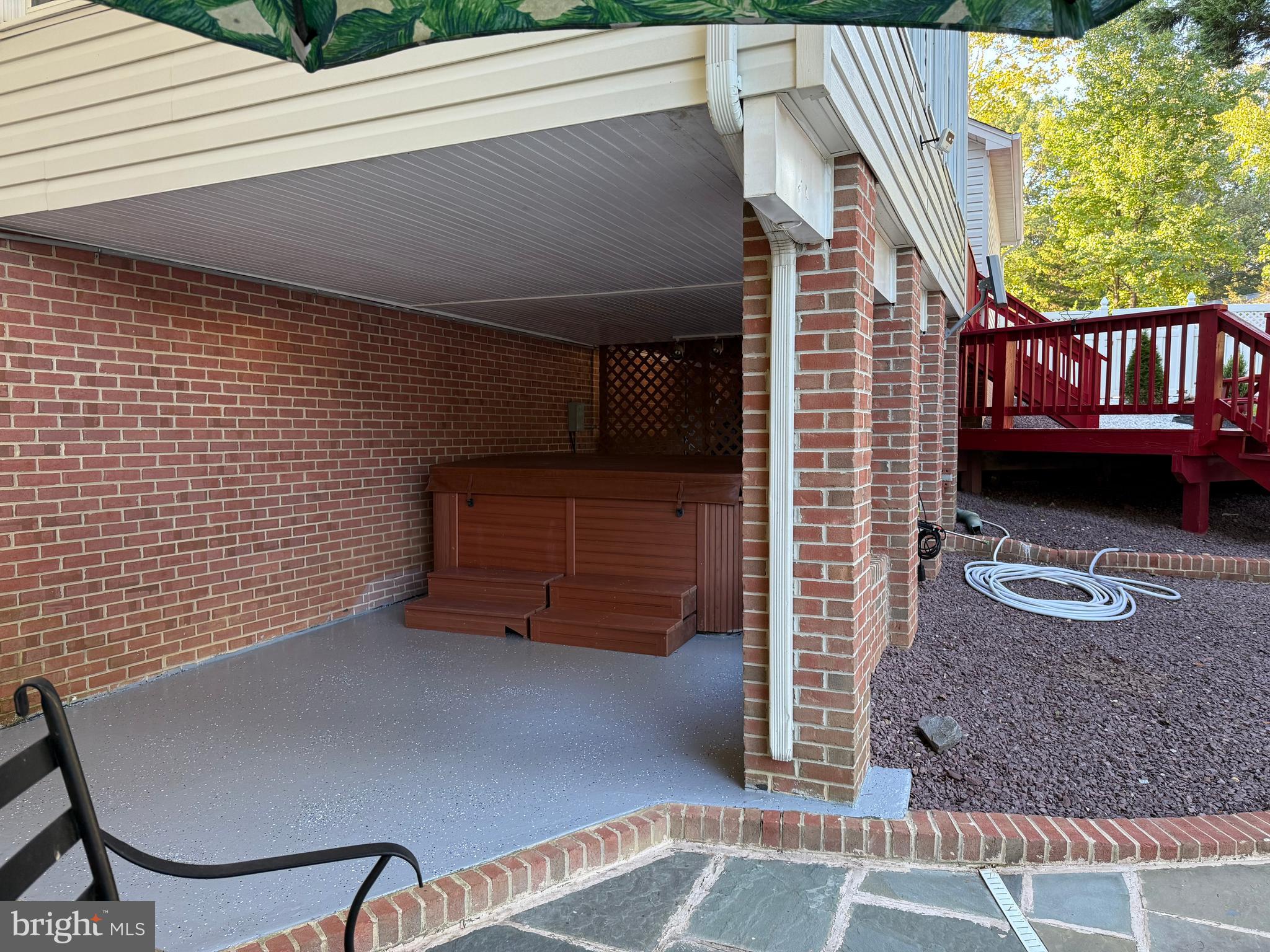 PRESWICKE HILLS SUB - Residential