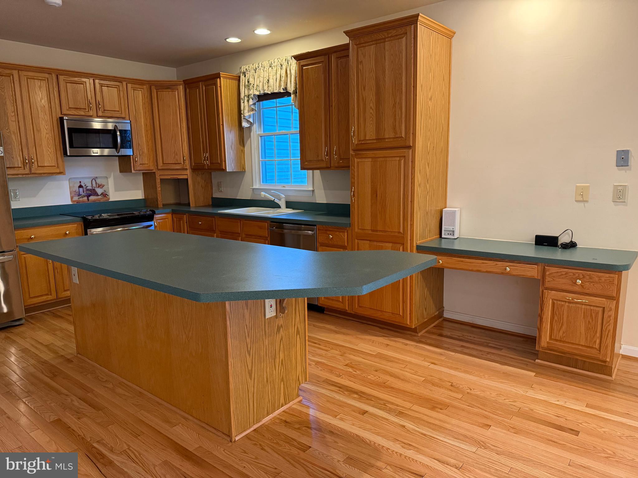 PRESWICKE HILLS SUB - Residential