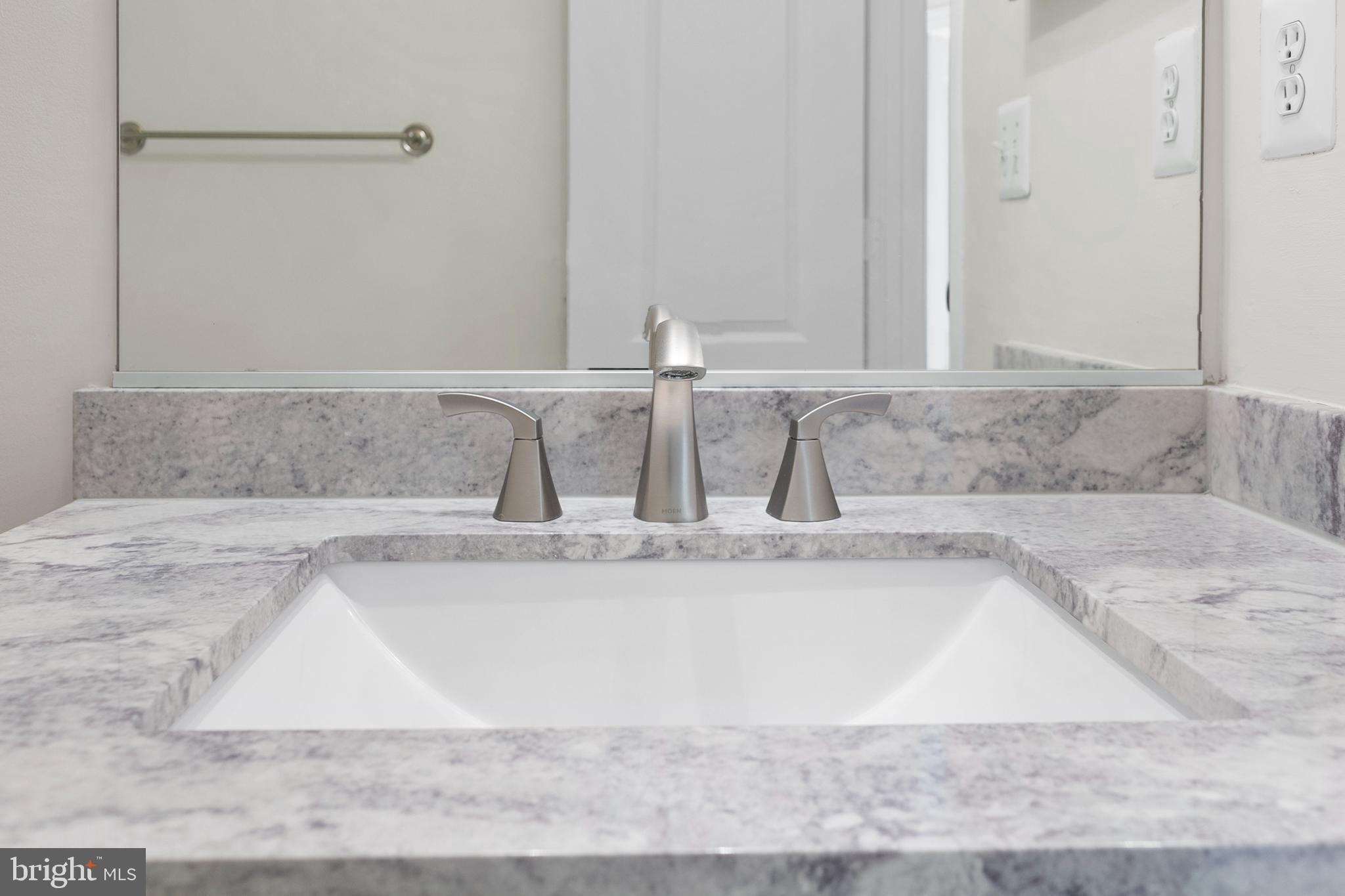 RIVER WATCH - Residential Lease