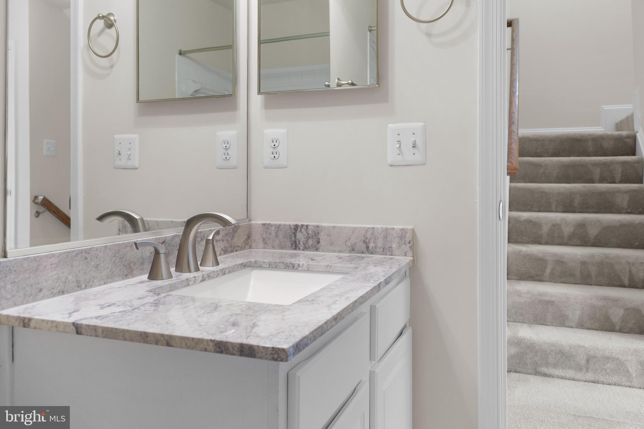 RIVER WATCH - Residential Lease