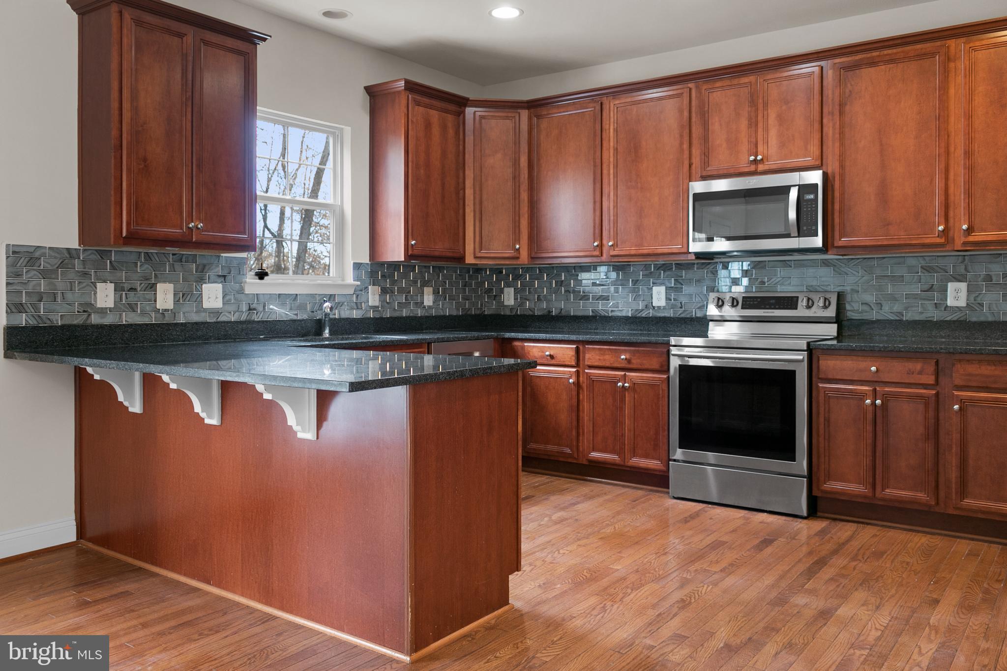 RIVER WATCH - Residential Lease