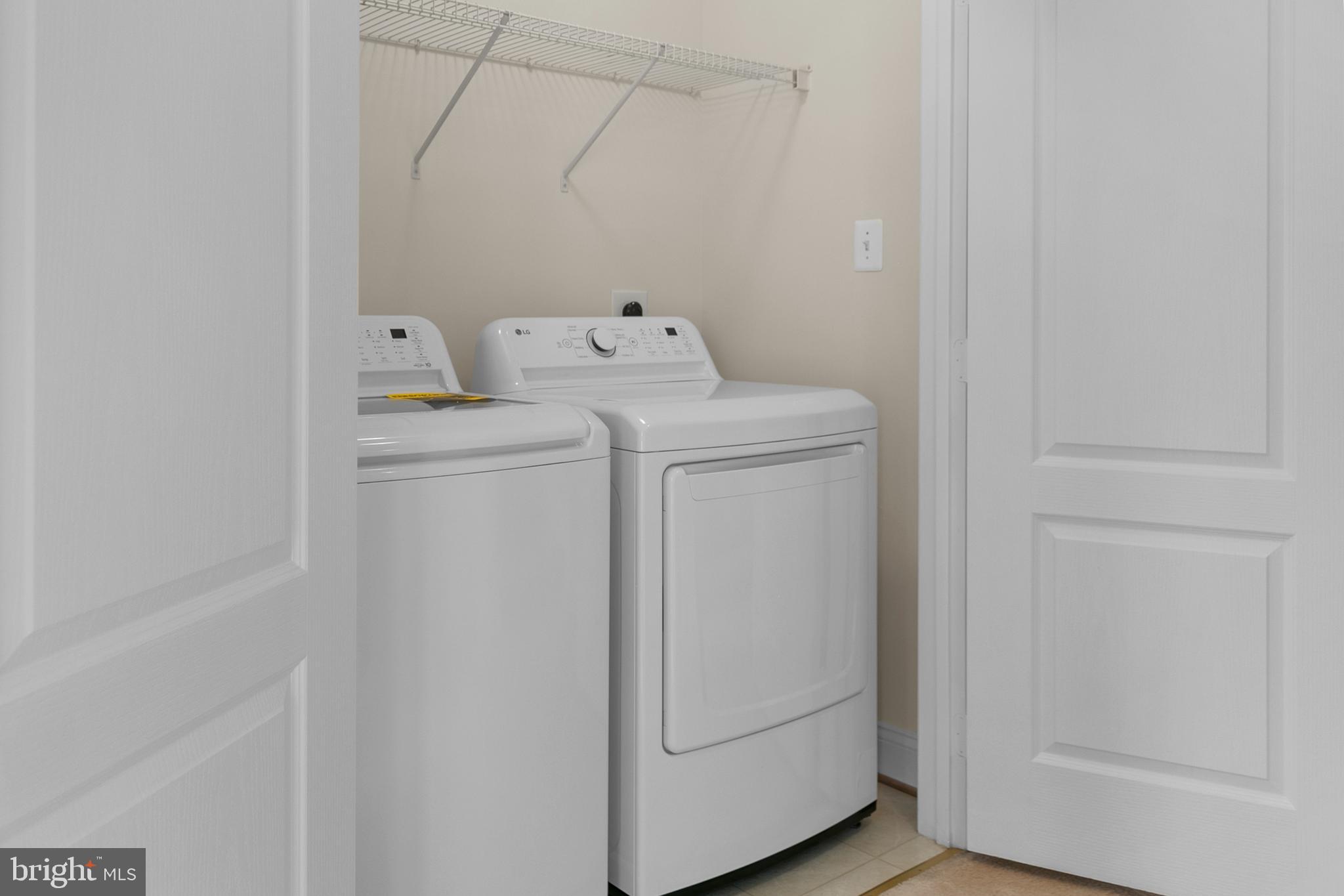 RIVER WATCH - Residential Lease