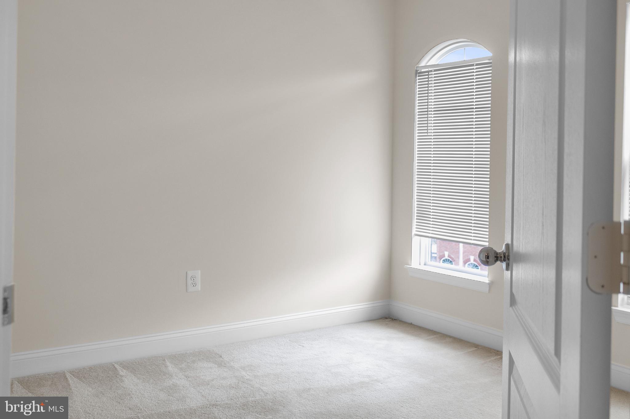 RIVER WATCH - Residential Lease