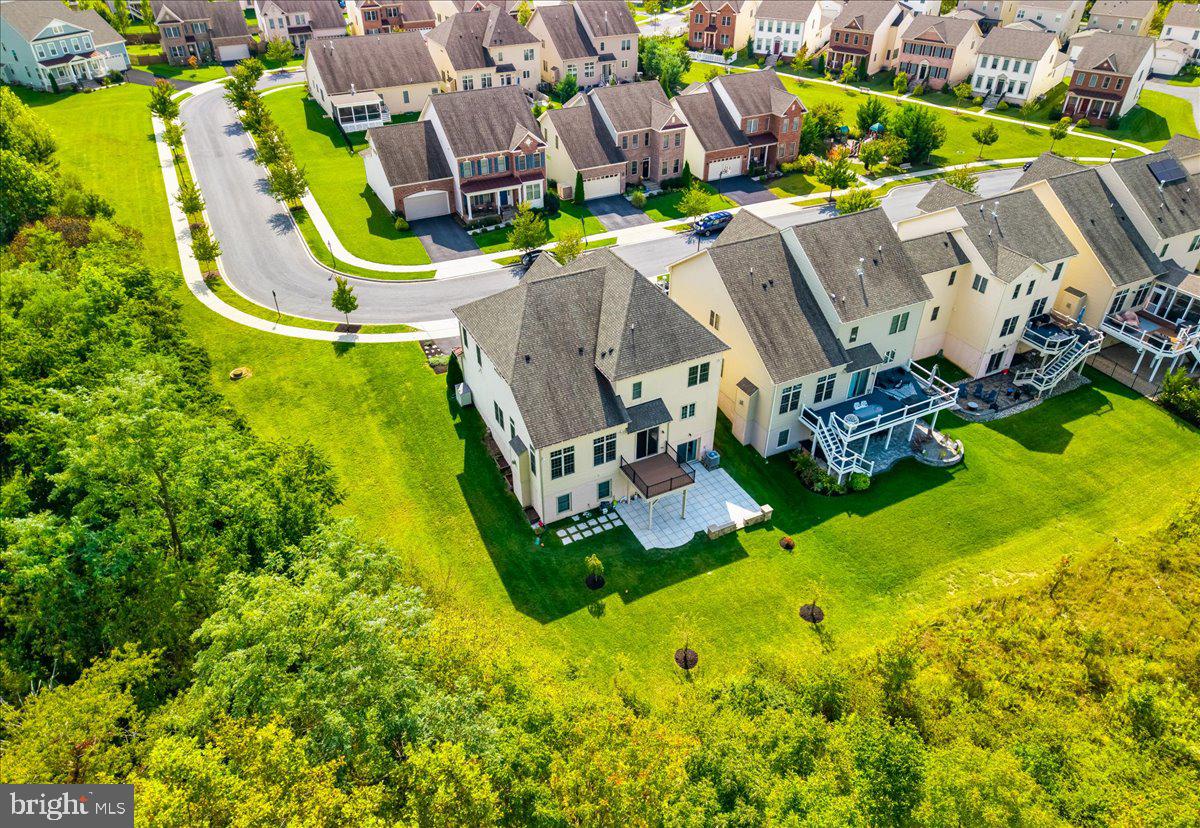 LANDSDALE - Residential