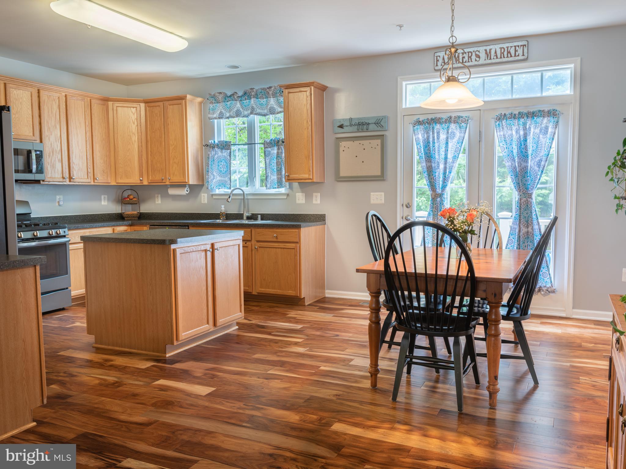 MAGRUDERS OVERLOOK - Residential