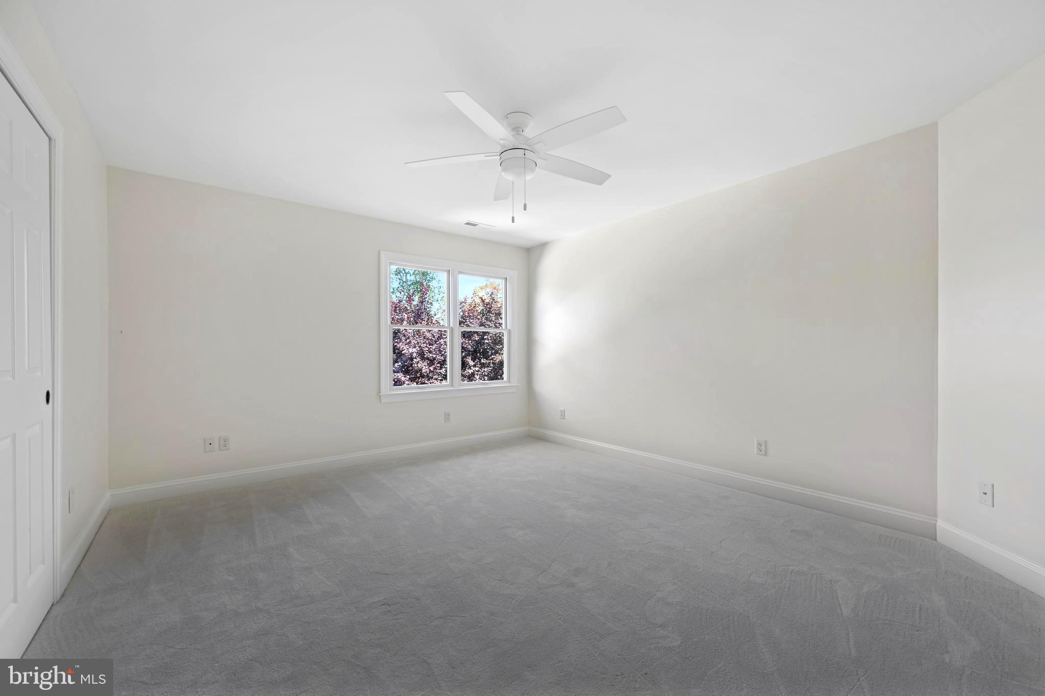 WAGAMONS WEST SHORES - Residential