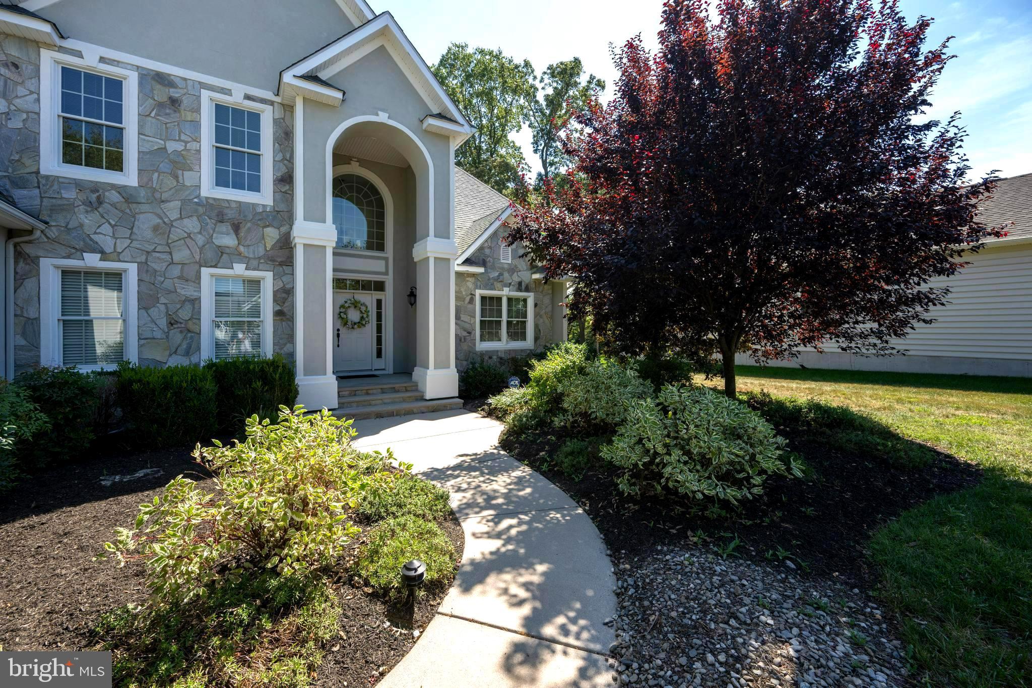 WAGAMONS WEST SHORES - Residential