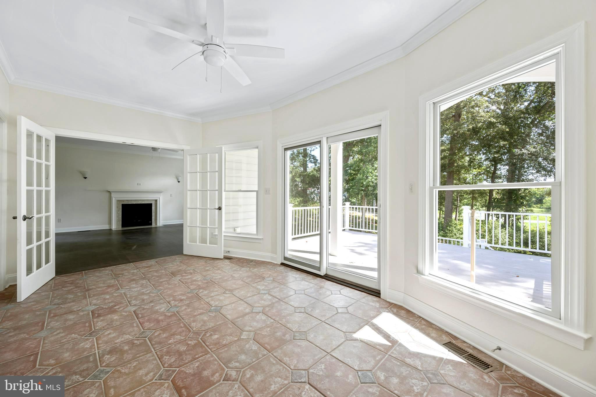 WAGAMONS WEST SHORES - Residential