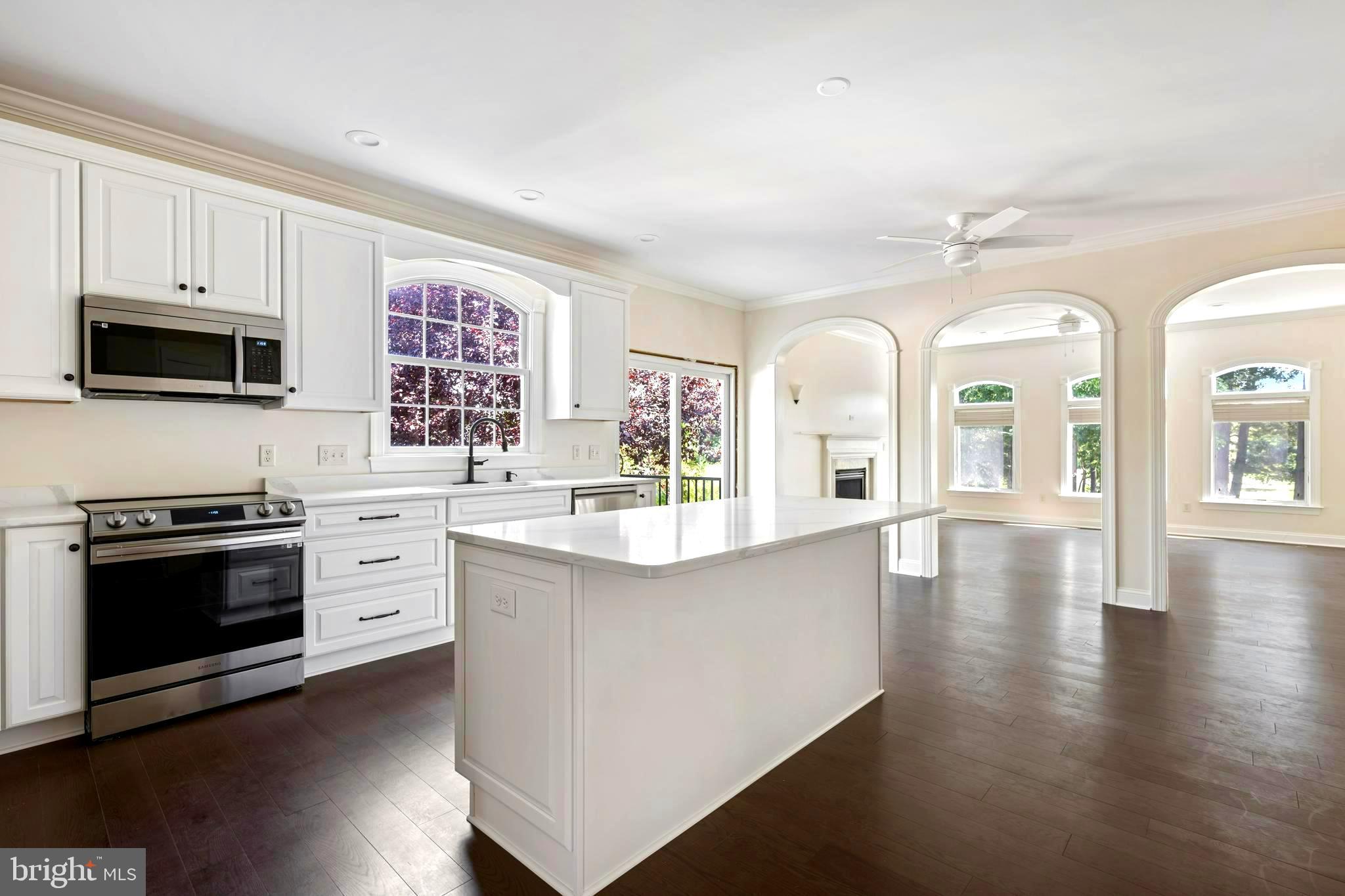 WAGAMONS WEST SHORES - Residential