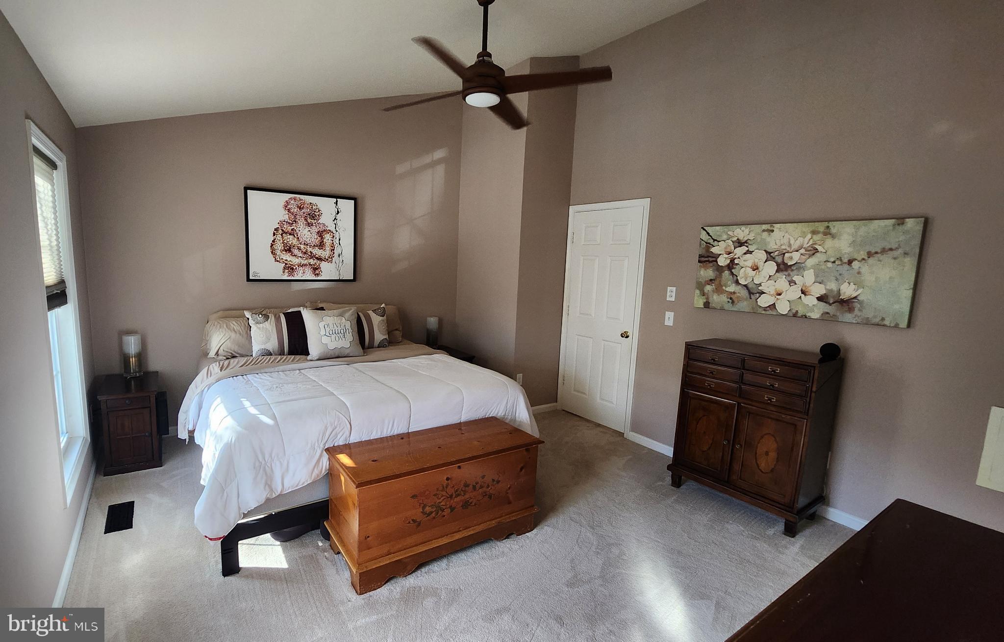 ASHBURN VILLAGE - Residential Lease