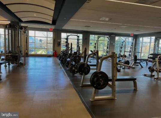 ASHBURN VILLAGE - Residential Lease